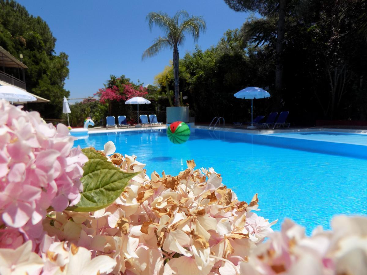 Lefkas Blue Hotel Никиана Экстерьер фото