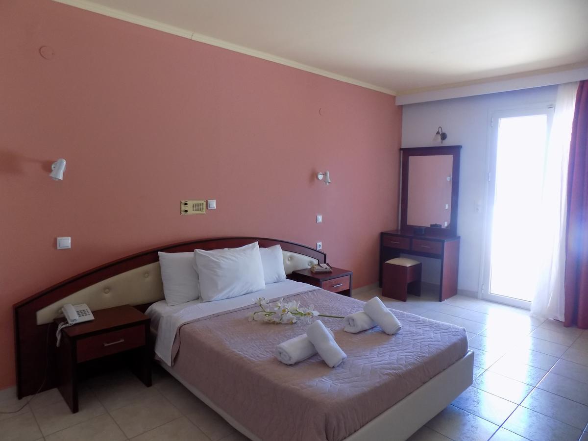 Lefkas Blue Hotel Никиана Экстерьер фото