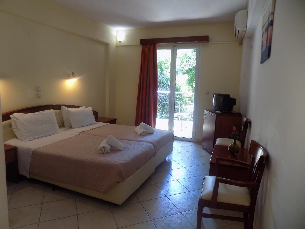 Lefkas Blue Hotel Никиана Экстерьер фото