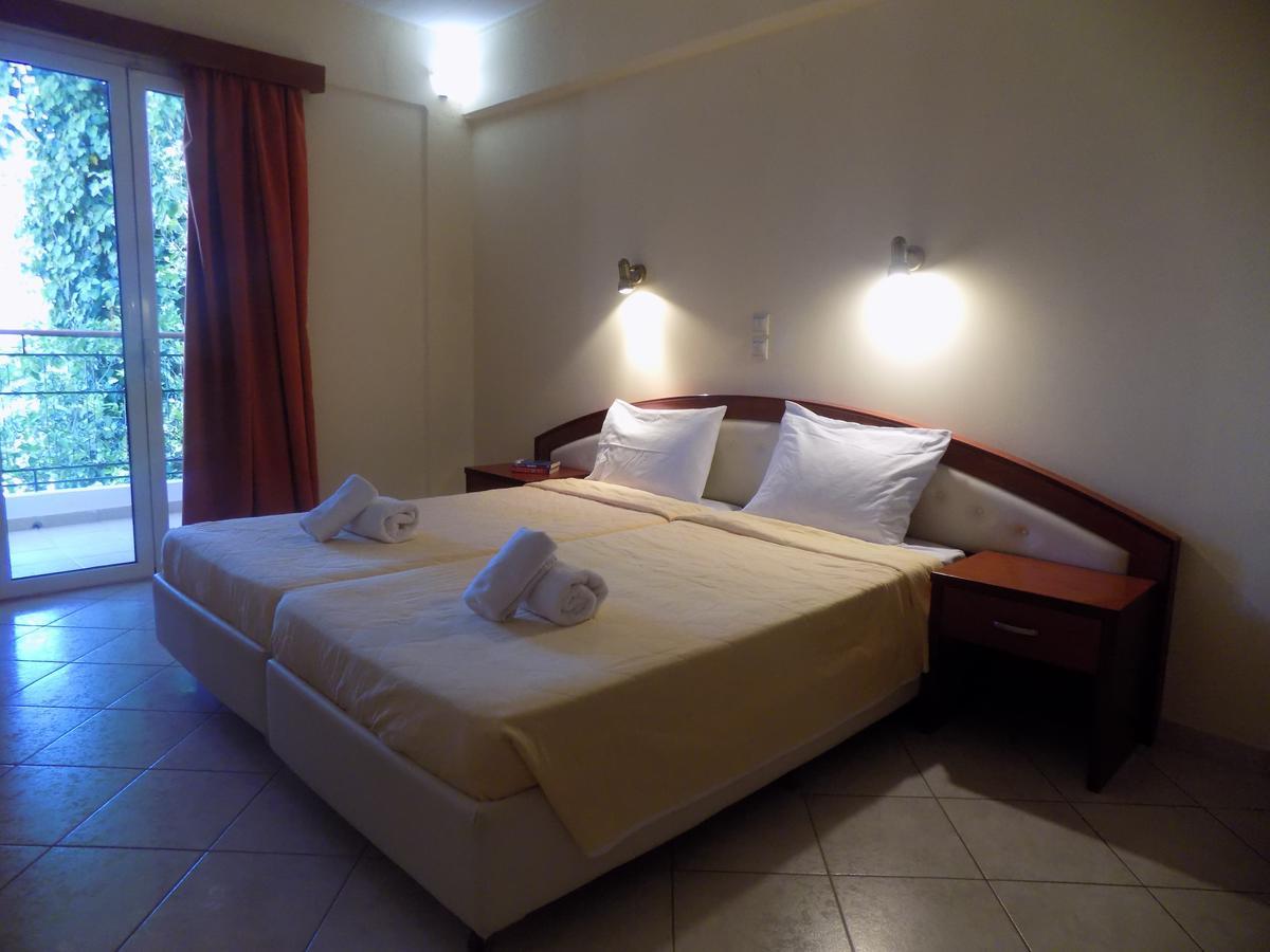 Lefkas Blue Hotel Никиана Экстерьер фото